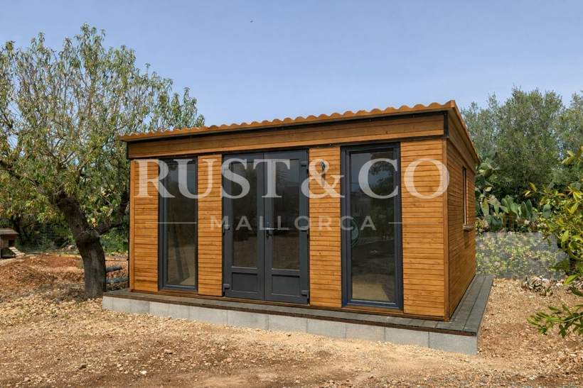 Casetas y casas de madera en Mallorca – trabajo de RUST & CO