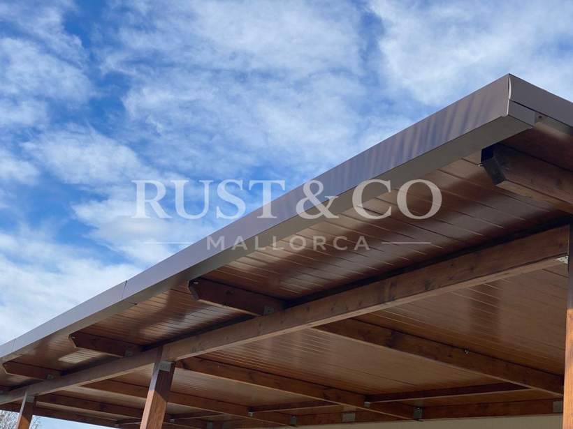 Terrassenüberdachung aus Holz oder Stahl: Was ist die richtige Wahl? – RUST & CO