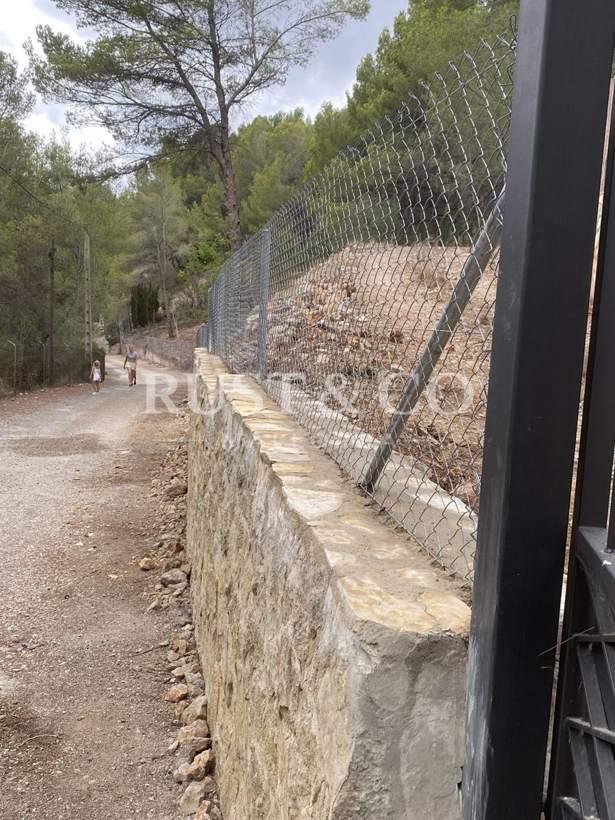 Vallados y cercados de fincas en Mallorca – trabajo de RUST & CO